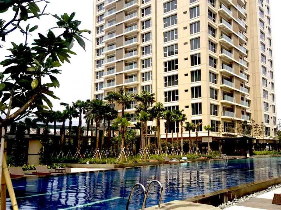 Gambar kolam renang apartemen pondok idnah residences