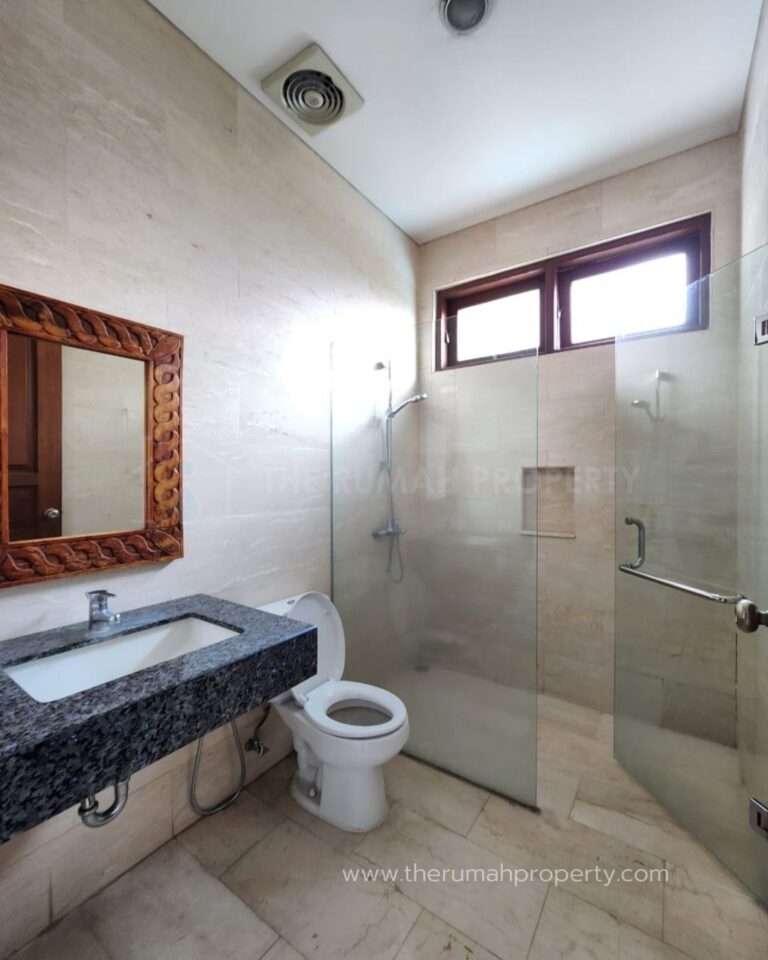 Disewakan Rumah Mewah Private Pool Pejaten Barat a Comfortable Modern House Disewakan Rumah Mewah Private Pool Pejaten Barat a Comfortable Modern House