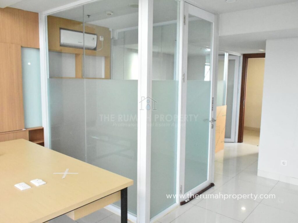 Soho Pancoran Dijual Harga Murah Lantai Tinggi MT Haryono Jaksel