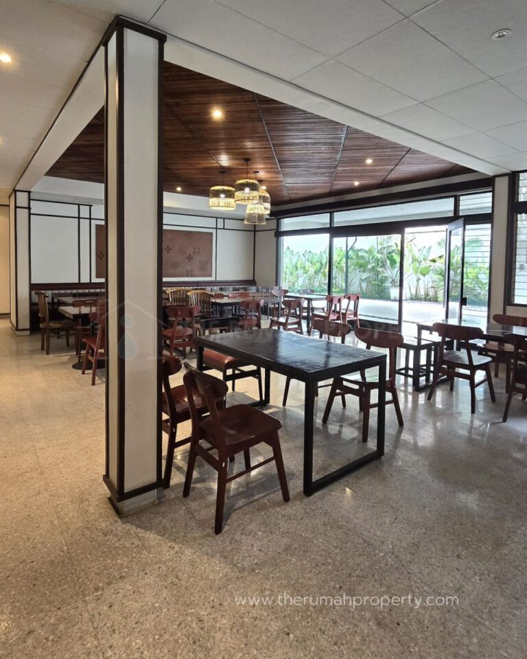 For Rent Komersil Ex Resto Thamrin Area Samping Mal GI