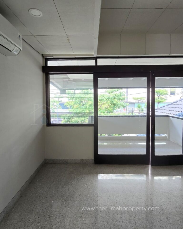For Rent Komersil Ex Resto Thamrin Area Samping Mal GI
