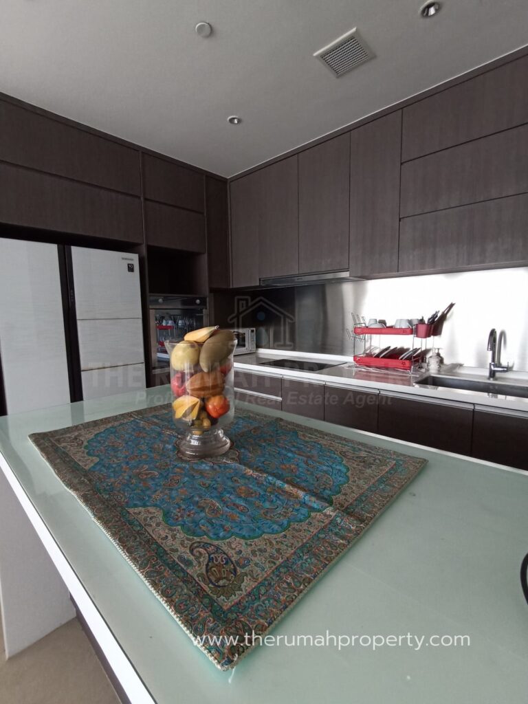 Apartemen Casa Domain 3 Bedroom Dijual Lantai Tinggi