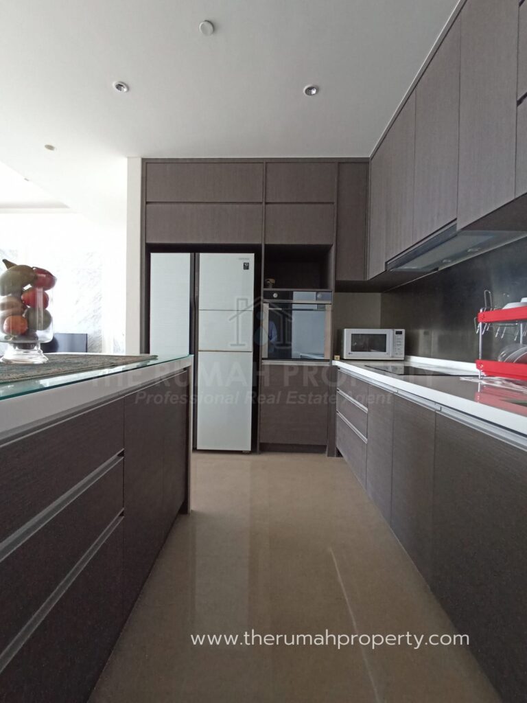Apartemen Casa Domain 3 Bedroom Dijual Lantai Tinggi