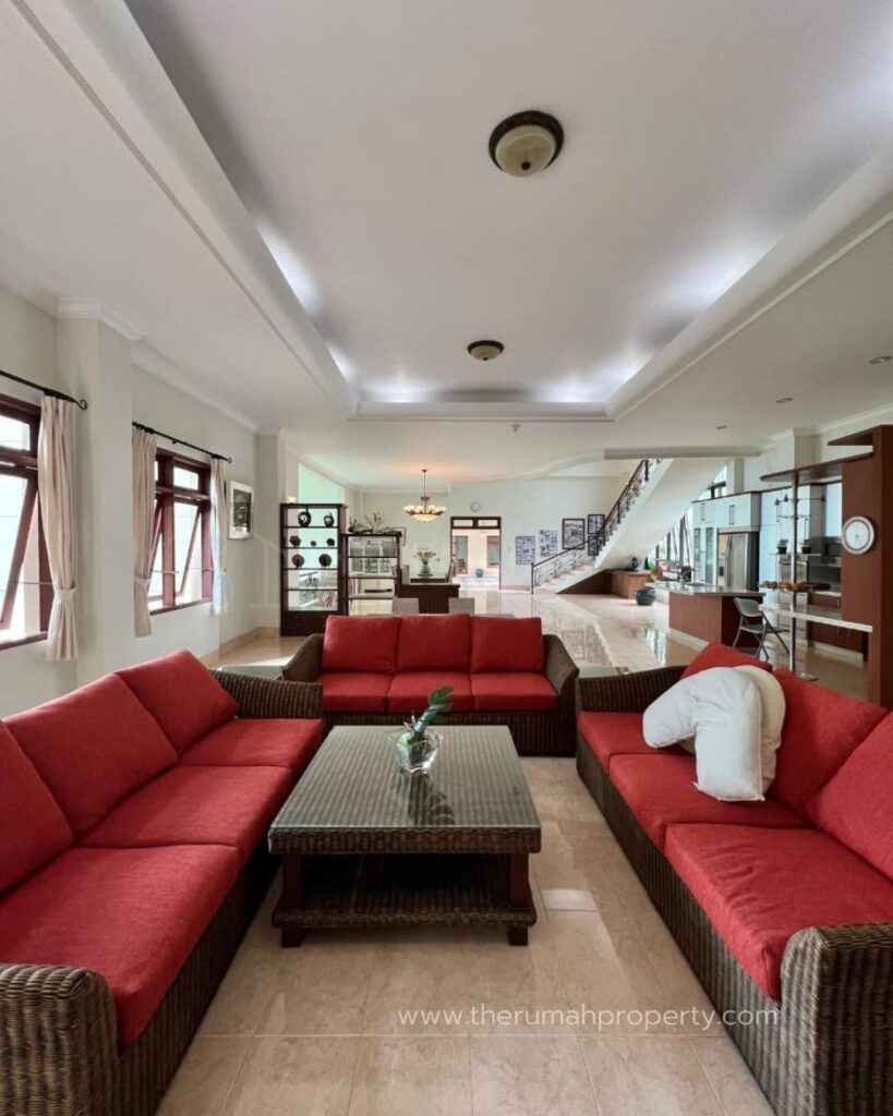 Villa Private Pool Full Furnished Mega Mendung Puncak