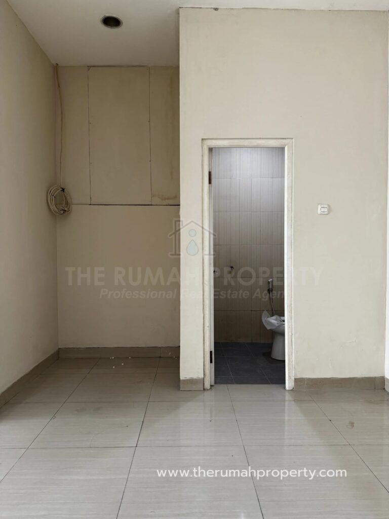 Disewakan Ruko 4 Lantai Buncit Jakarta Selatan Lokasi Pinggir Jalan Utama