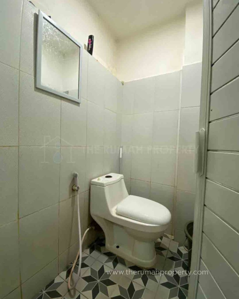 Dijual-Rumah-Ada-Kostan-4-Kamar-Matraman-Raya-Akses-Mudah-ke-Kampsu-UI-Salemba-18