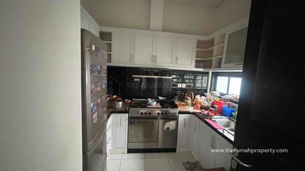Dijual-Rumah-Akses-Jalan-Lebar-Komplek-Lebak-Bulus-Jakarta-Selatan-5