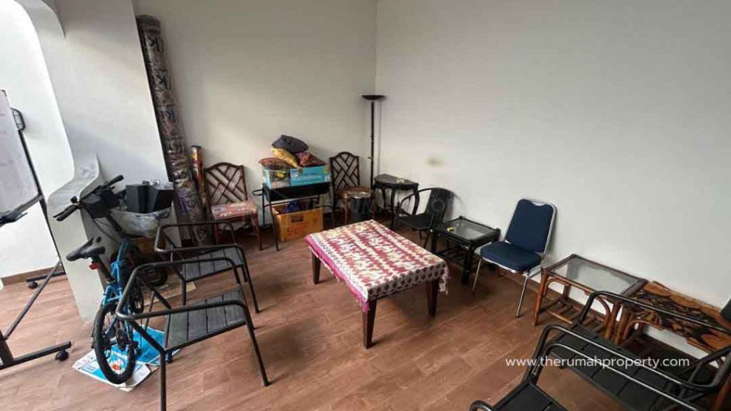 Dijual-Rumah-Akses-Jalan-Lebar-Komplek-Lebak-Bulus-Jakarta-Selatan-6