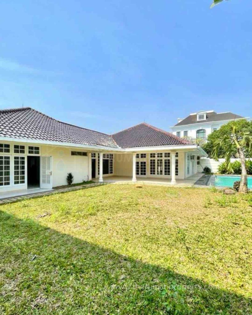 Dijual-Rumah-Patra-Kuningan-Jaksel-Bangunan-1-Lantai-Private-Pool-Luas-Tanah-1152-Meter-5