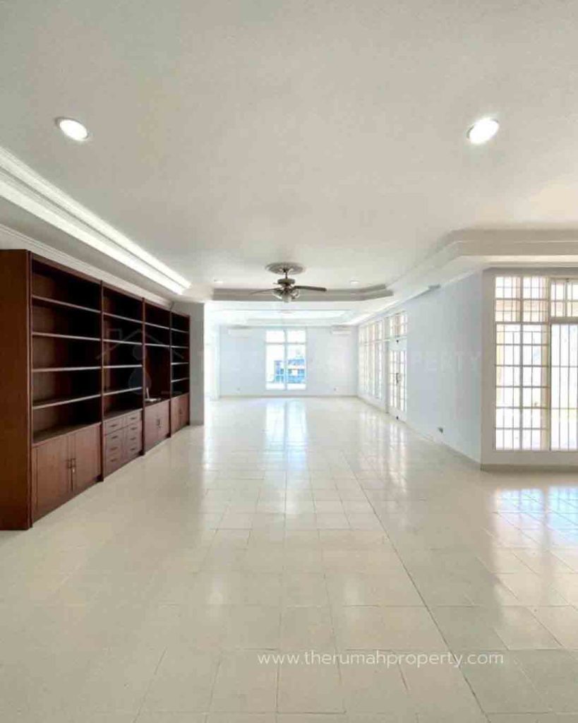 Dijual-Rumah-Patra-Kuningan-Jaksel-Bangunan-1-Lantai-Private-Pool-Luas-Tanah-1152-Meter-9