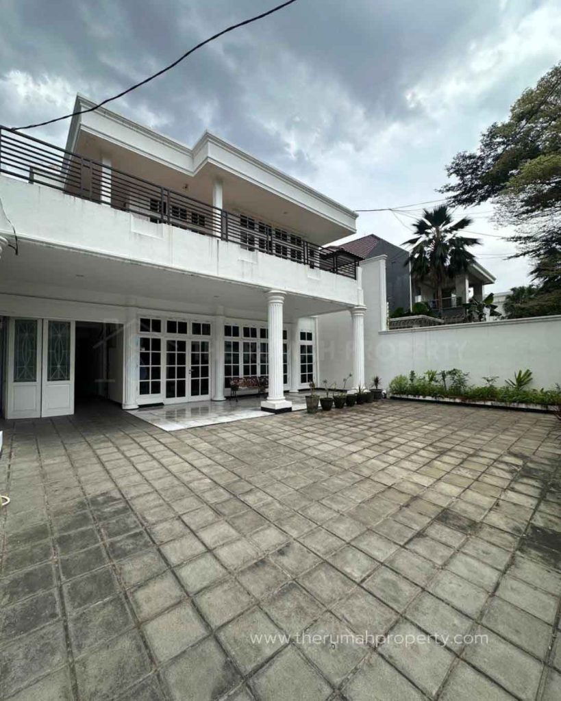 Dijual-Rumah-Private-Pool-Menteng-Jakpus-Lokasi-Premium-dan-Strategis-1