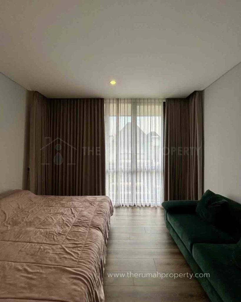 Dijual-Rumah-Serenia-Hills-Lebak-Bulus-Cluster-Zenith-2-View-11