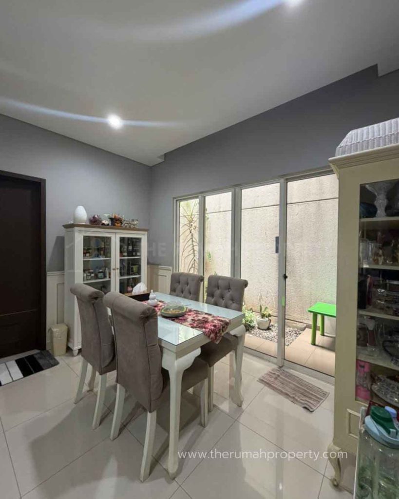 Dijual-Rumah-di-Serenia-Hills-Lebak-Bulus-Cluster-Venture-2-Lantai-4