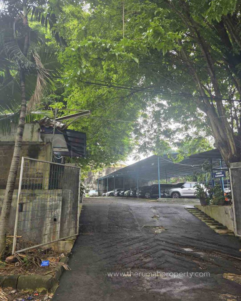 Dijual-Tanah-di-Simprug-Garden-Jakarta-Selatan-Area-Tenang-Dekat-ke-Permata-Hijau-dan-Senayan-1