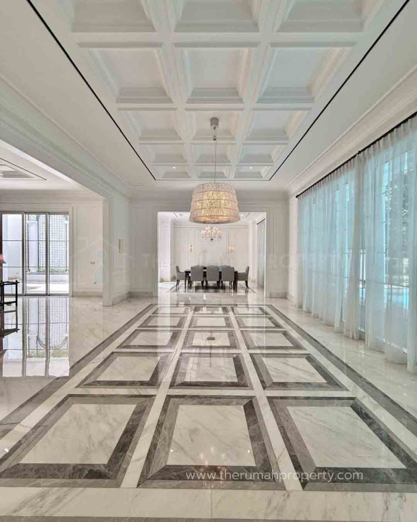 For-Sale-Menteng-House-Luxurious-American-Classic-3-Story-Building-3