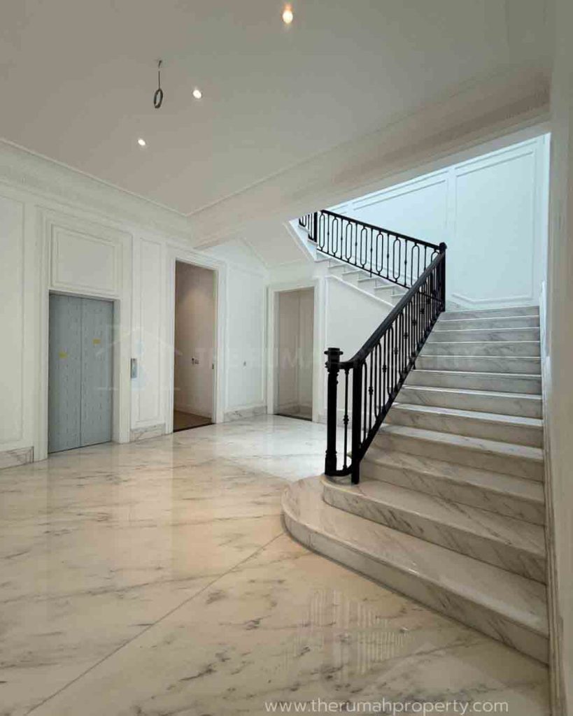 For-Sale-Menteng-House-Luxurious-American-Classic-3-Story-Building-7