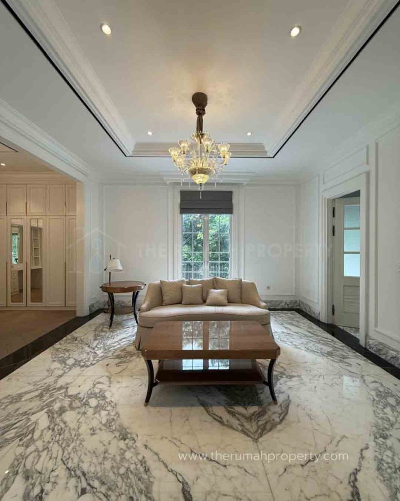 For-Sale-Menteng-House-Luxurious-American-Classic-3-Story-Building-8
