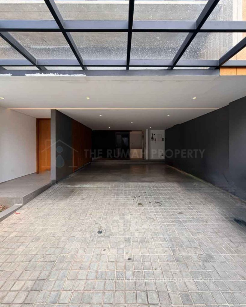 For-Sale-Private-Swimming-Pool-dan-Lift-Brand-New-Modern-House-Kemang-Jaksel-4