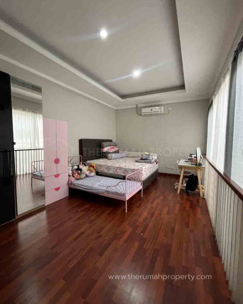 Jual-Cepat-Rumah-Cluster-Elit-Kebayoran-Sektor-7-Harga-Murah-12