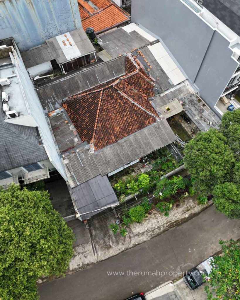 Jual-Cepat-Rumah-Dalam-Komplek-Akses-Jalan-2-Mobil-Hitung-Tanah-Saja-di-Kebayoran-Baru-1
