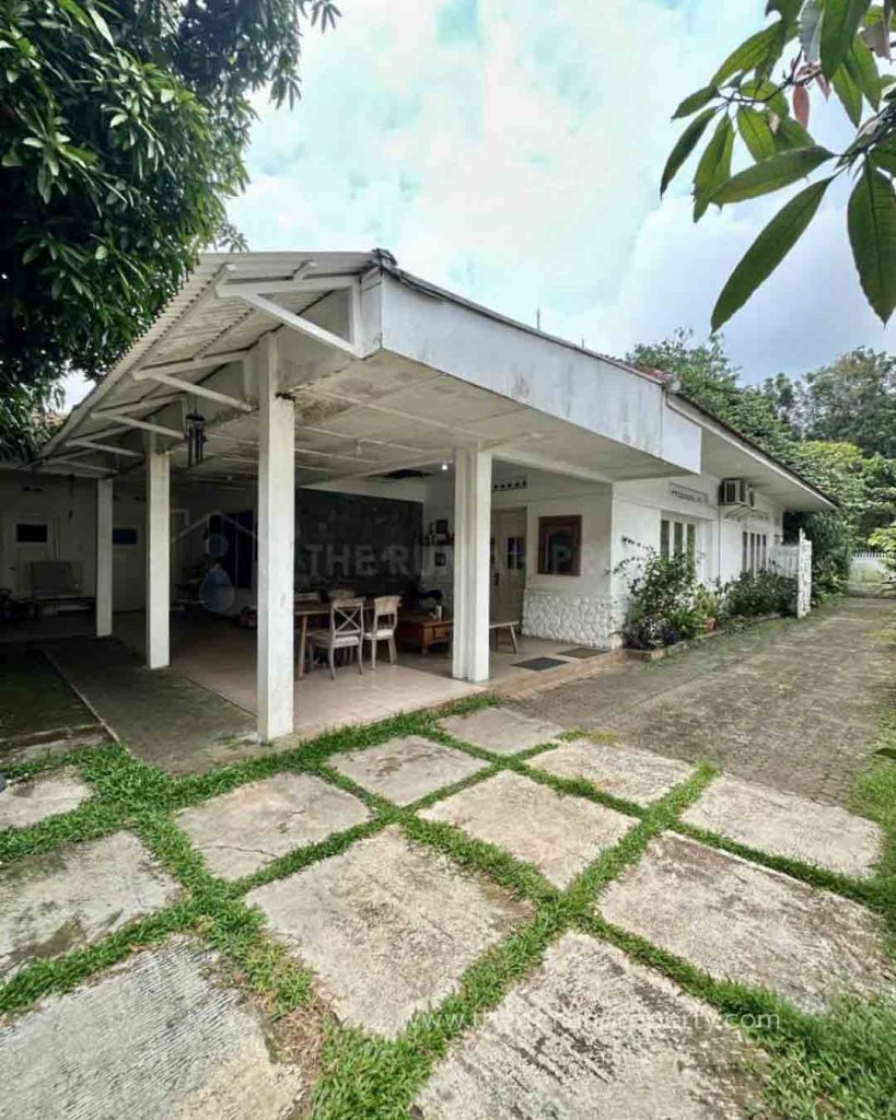 Jual-Rumah-Minimalis-1-Lantai-Menteng-Jakarta-Pusat-Lokasi-Depan-Taman-3