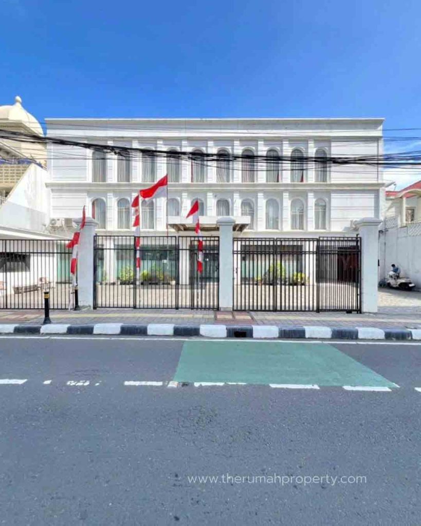 Komersil-3-Lantai-Mutifungsi-Kebayoran-Baru-Jaksel-Dekat-ke-Senayan-dan-Sudirman-1