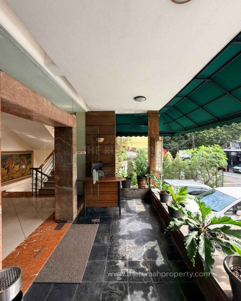 Komersil-Bisa-Untuk-Klinik-Resto-dan-Tempat-Usaha-Lainnya-di-Kebayoran-Baru-2