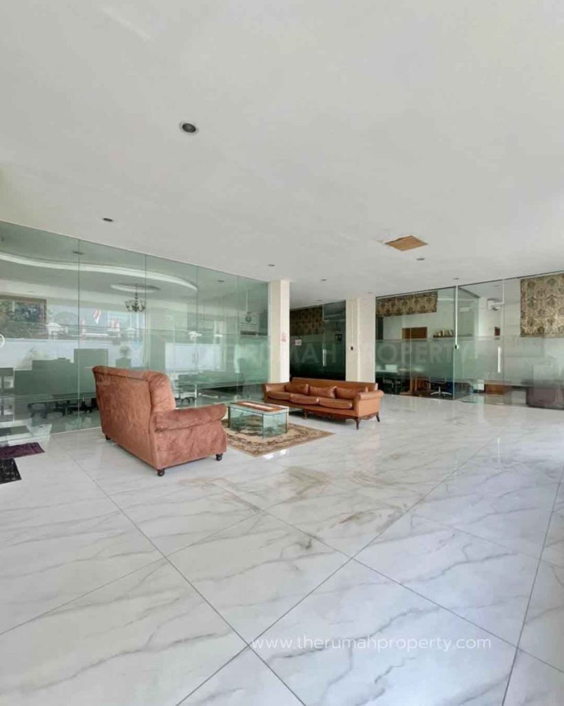 Komersil-Dijual-di-Kebayoran-Baru-Cocok-Untuk-Kantor-Kilinik-Spa-dan-Resto-Caffe-3
