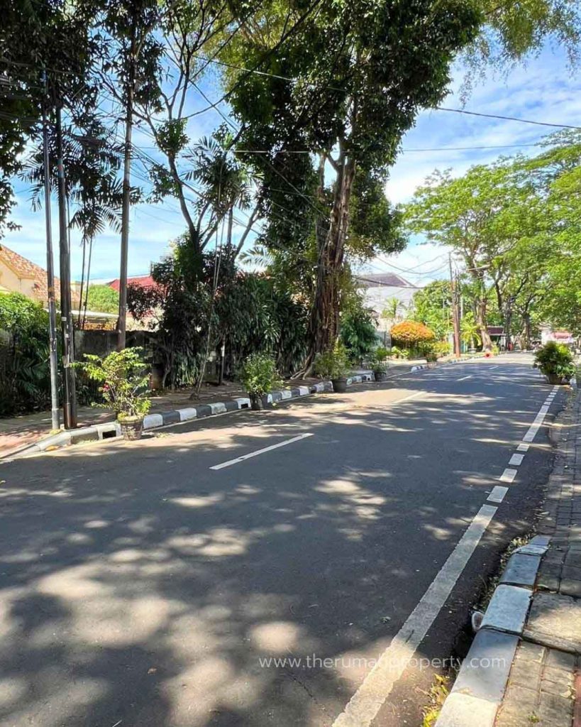 Rumah-1-Lantai-Hitung-Tanah-Saja-Cocok-Untuk-Komersil-Cikini-Jakarta-Pusat-Tanah-1080-Meter-7