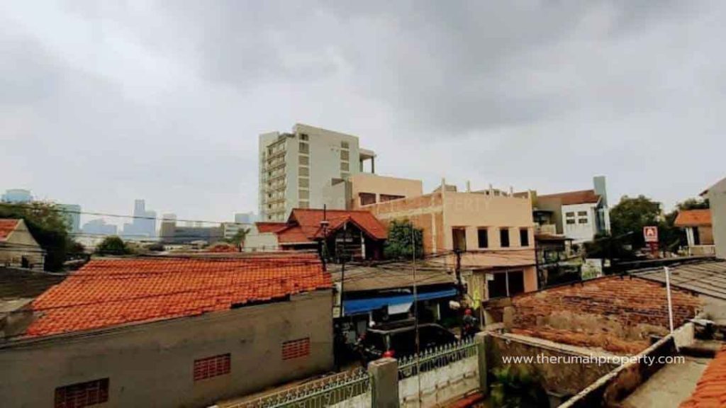 Rumah-2-Lantai-Dijual-Hitung-Tanah-di-Mampang-Jakarta-Selatan-Dekat-Berbagai-Fasilitas-Umum-7