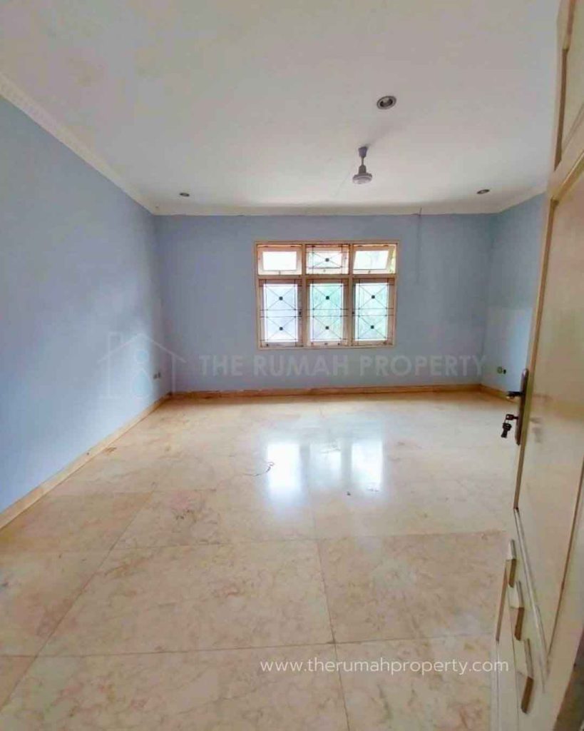 Rumah-2-Lantai-Pejaten-Barat-Akses-Mudah-ke-Warung-Buncit-10