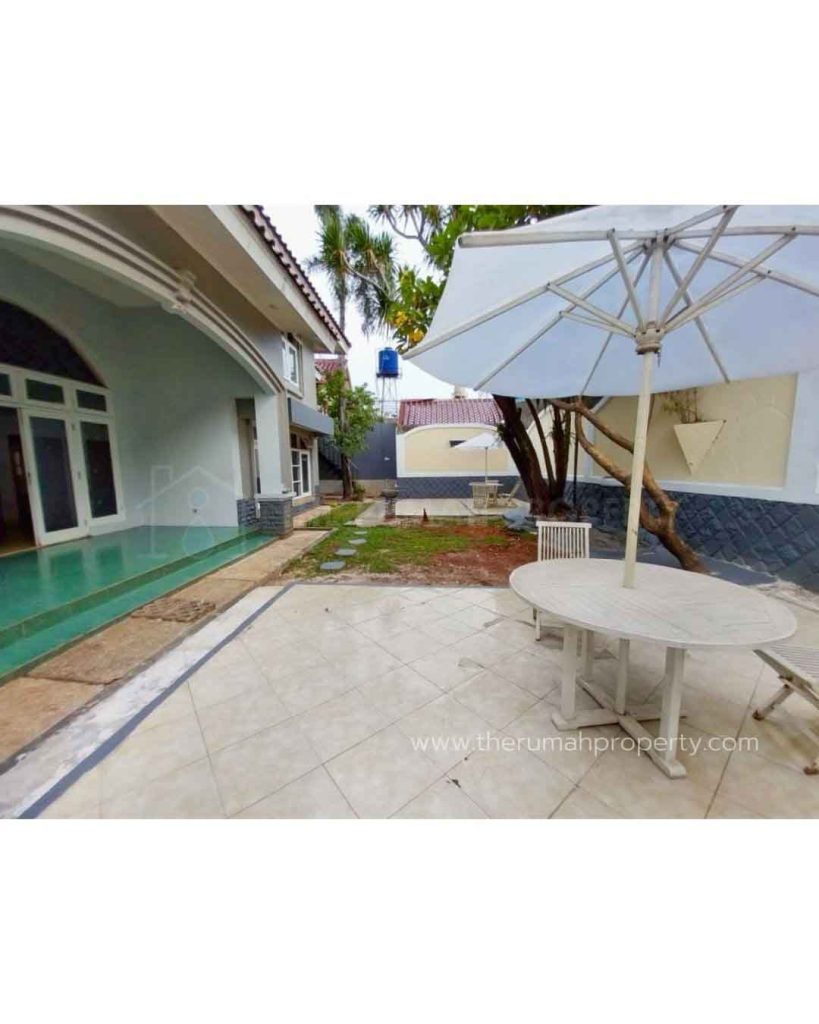 Rumah-2-Lantai-Pejaten-Barat-Akses-Mudah-ke-Warung-Buncit-2
