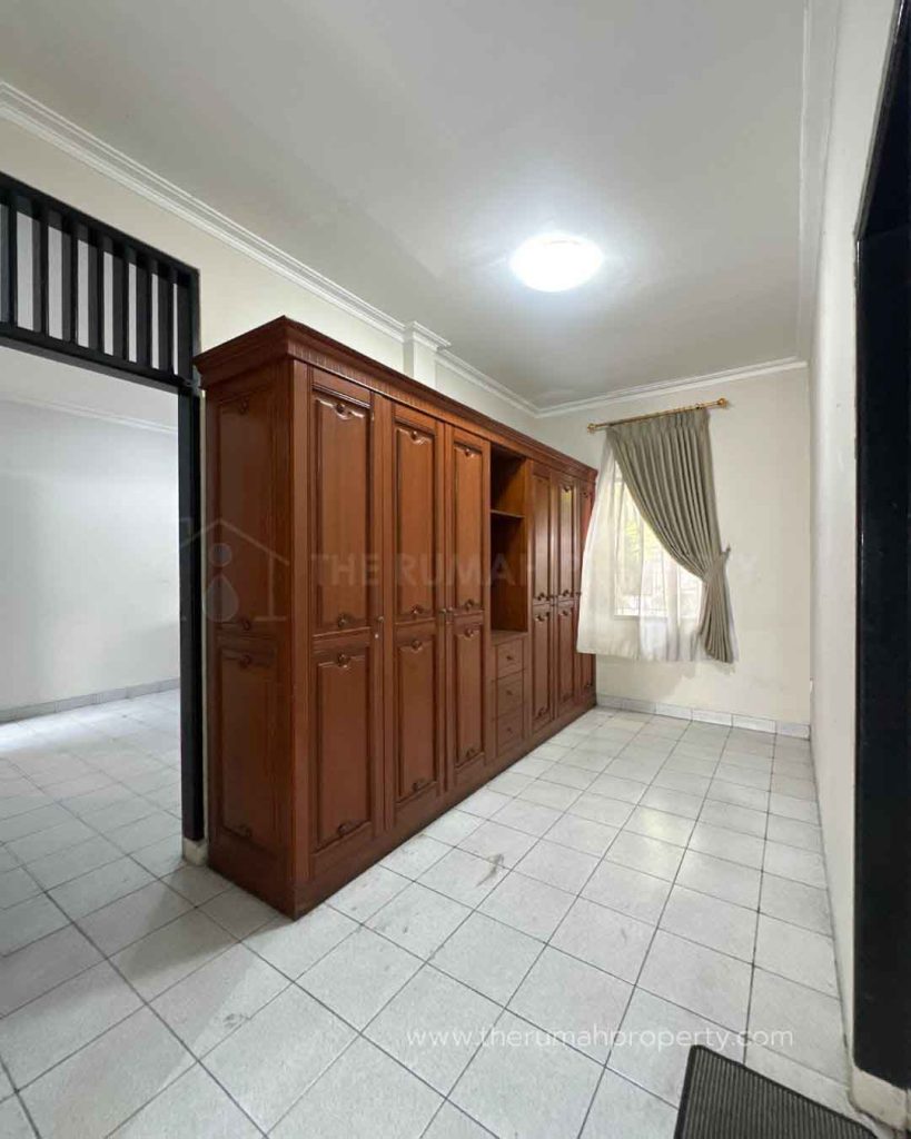 Rumah-2-Lantai-Permata-Hijau-Dekat-ke-Belleza-dan-ITC-Permata-Hijau-9