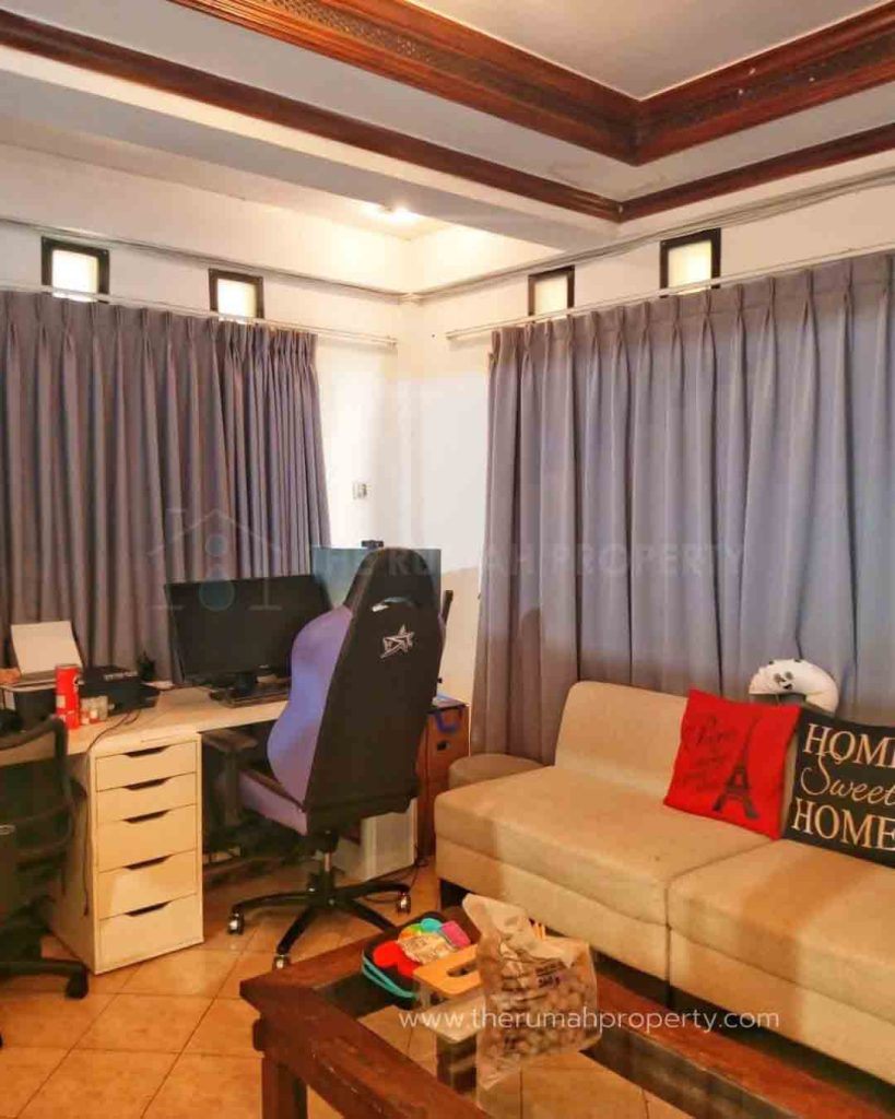 Rumah-2-Lantai-Siap-Huni-Cilandak-Margasatwa-Dekat-ke-Pondok-Labu-10