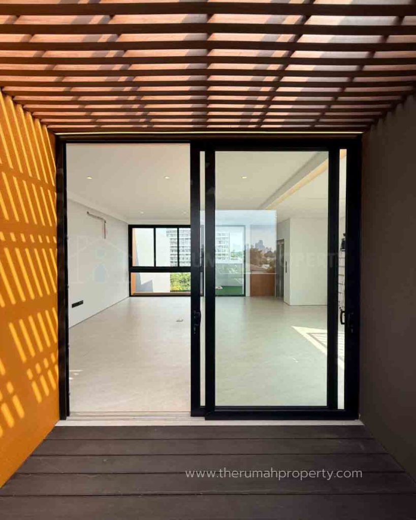 Rumah-Baru-4-Lantai-Kemang-Desain-Modern-Fasilitas-Kolam-Renang-dan-Lift-Pribadi-19