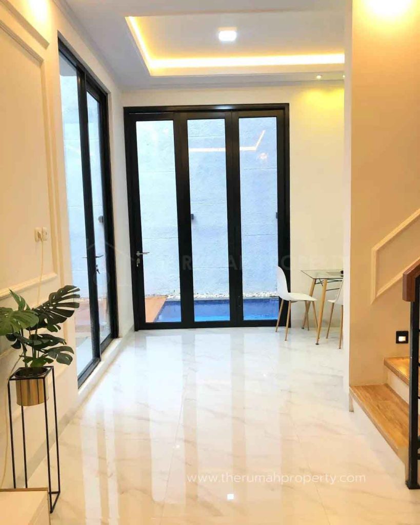 Rumah-Baru-Gaya-Skandinavian-Jagakarsa-2-Lantai-3-Kamar-Dalam-Townhouse-6