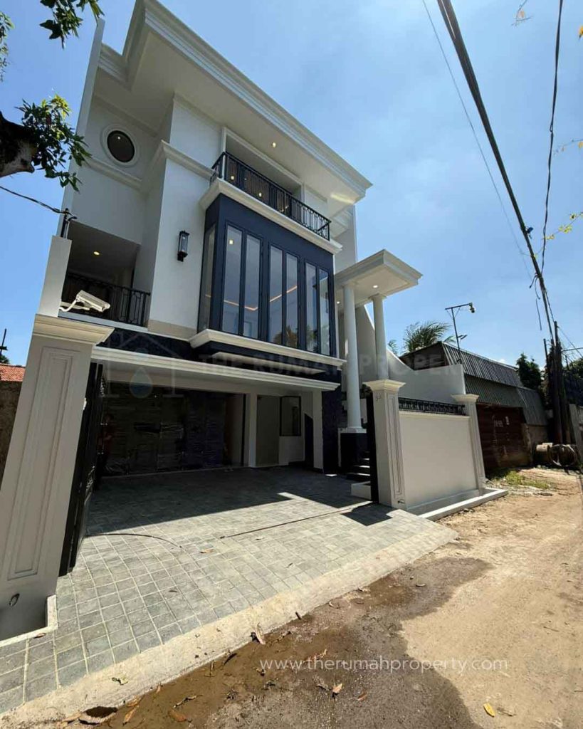 Rumah-Baru-Private-Pool-Lokasi-Premium-di-Cipete-Gaharu-1