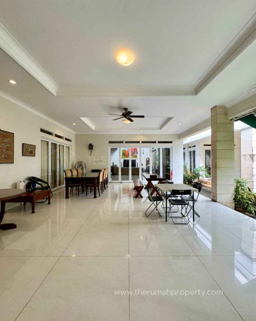 Rumah-Cipete-Area-Unit-Bagus-Siap-Huni-Kondisi-Rapi-Hadap-Timur-5