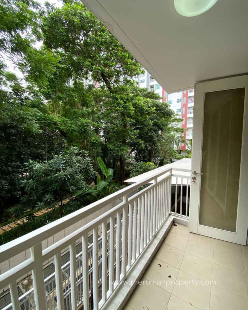Rumah-Cluster-Exclusive-di-Kelapa-Gading-Jakarta-Utara-3-Lantai-Plus-Basement-10