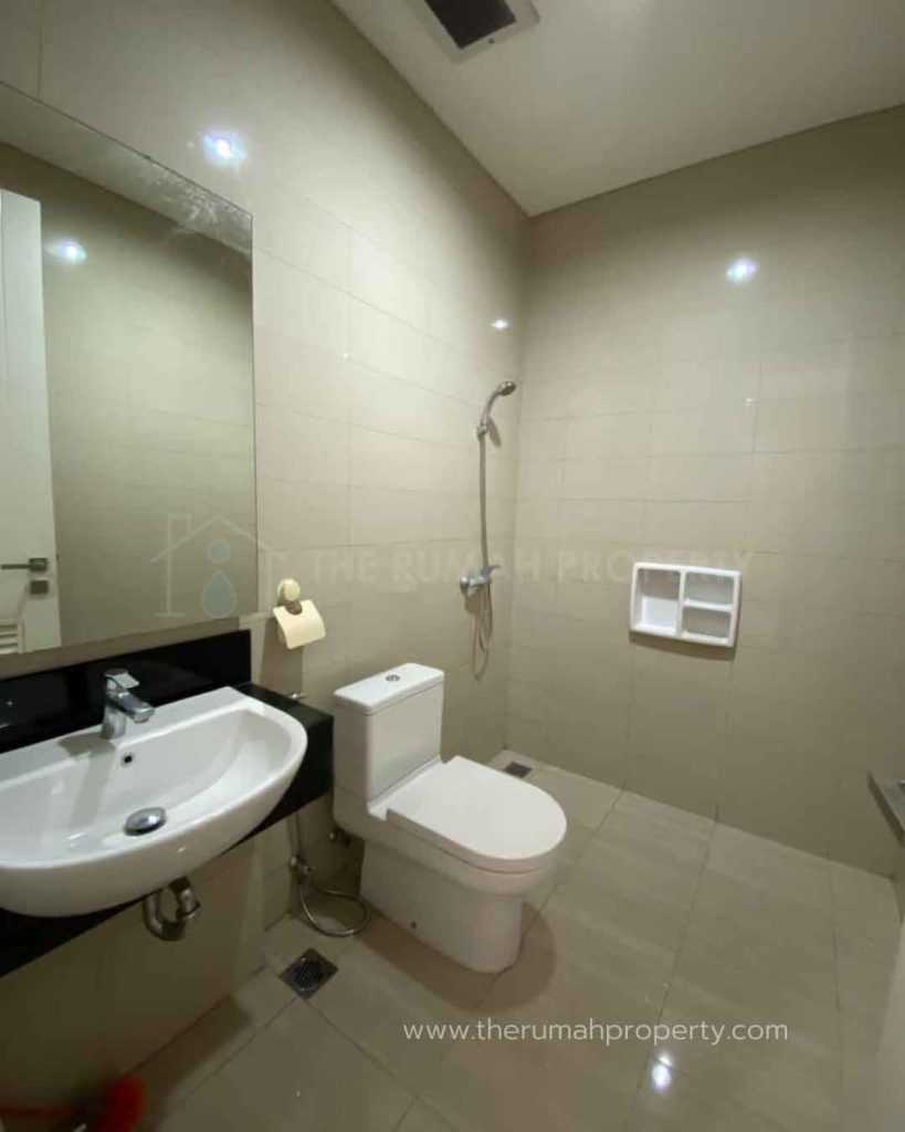 Rumah-Cluster-Exclusive-di-Kelapa-Gading-Jakarta-Utara-3-Lantai-Plus-Basement-14