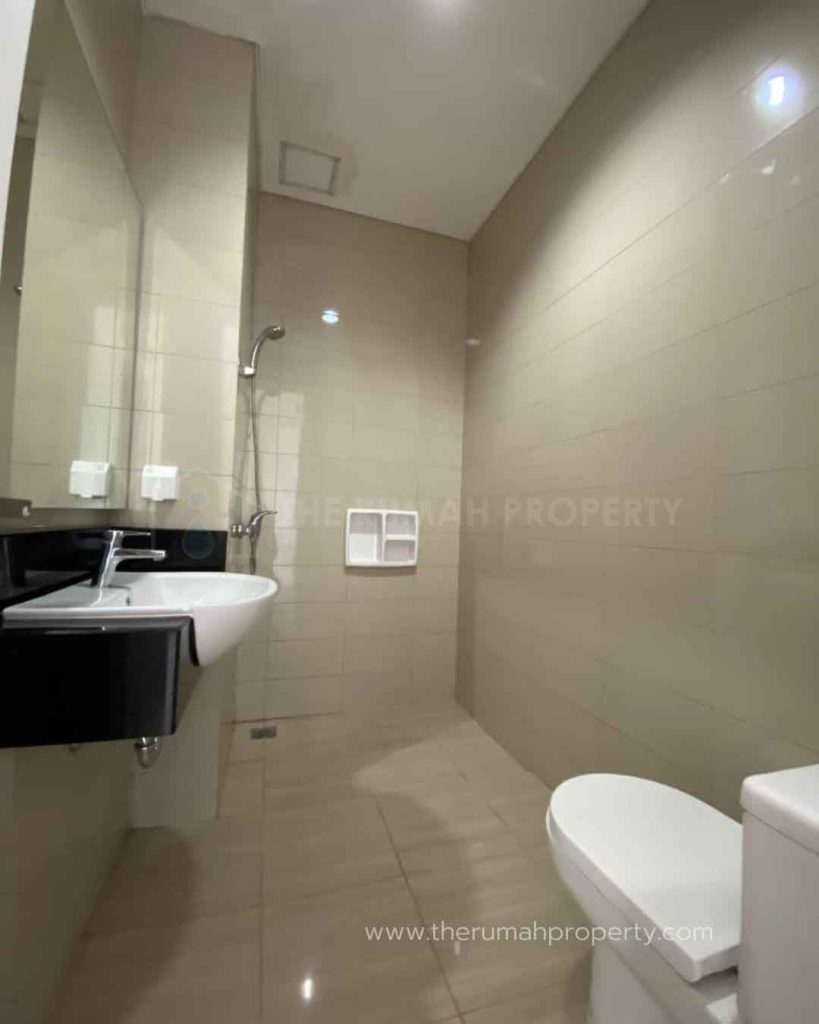 Rumah-Cluster-Exclusive-di-Kelapa-Gading-Jakarta-Utara-3-Lantai-Plus-Basement-16