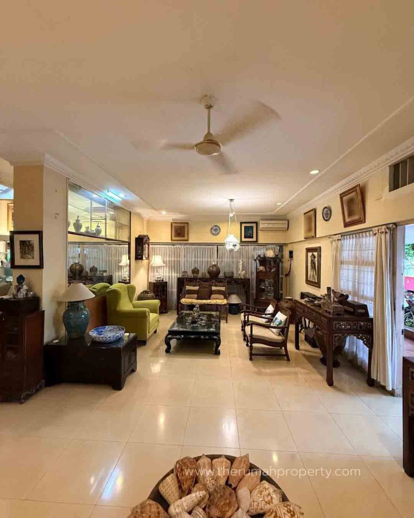 Rumah-Compound-Cipete-Jaksel-Cocok-Untuk-Keluarga-Besar-Lokasi-Premium-4