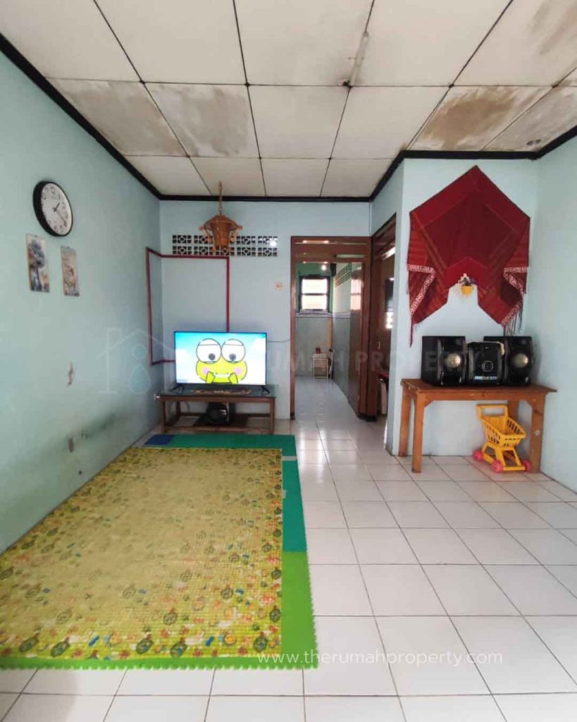 Rumah-Dalam-Komplek-Perumahan-Kavling-DKI-Pondok-Kelapa-1-Lantai-3-Kamar-5