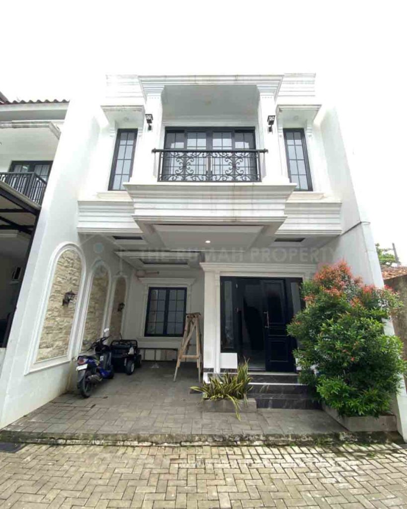 Rumah-Dalam-Mini-Cluster-Cipedak-Jagakarsa-Hanya-6-Unit-Didalamnya-1
