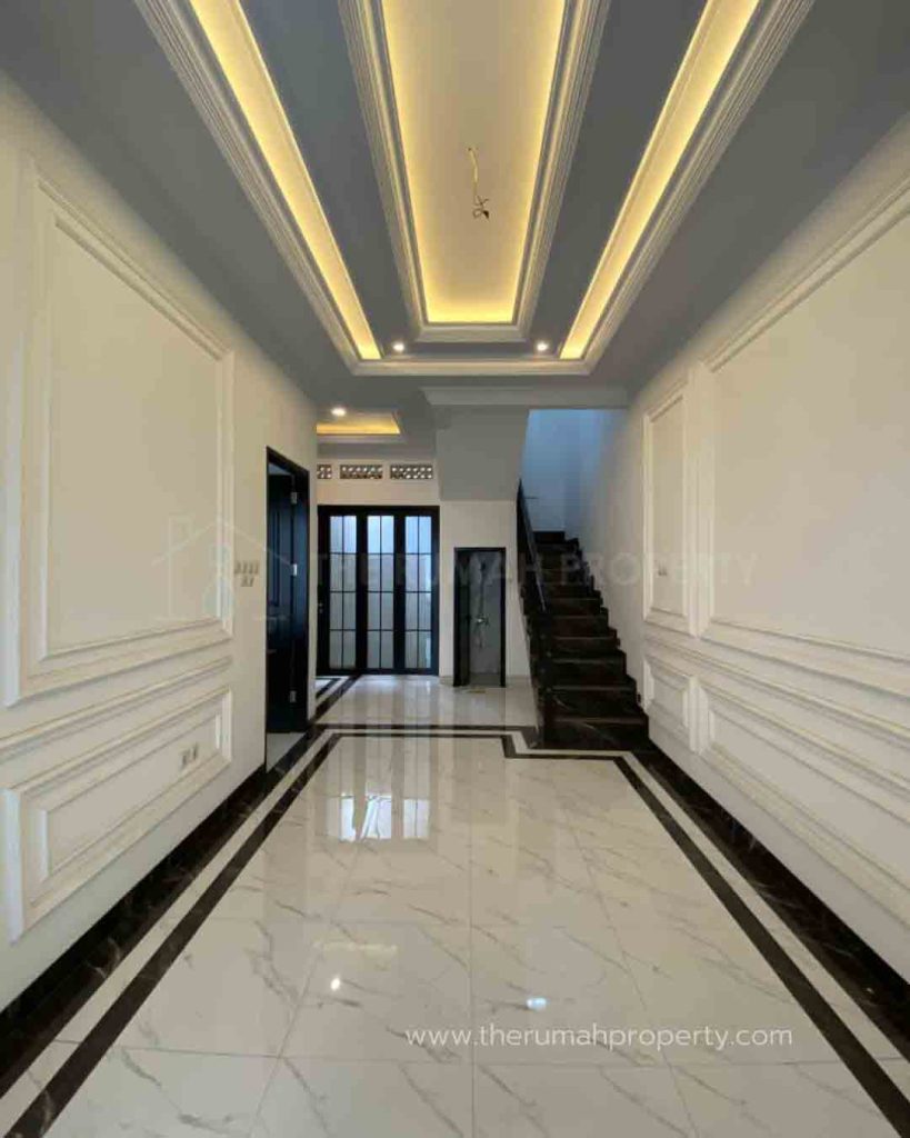 Rumah-Dalam-Mini-Cluster-Cipedak-Jagakarsa-Hanya-6-Unit-Didalamnya-2
