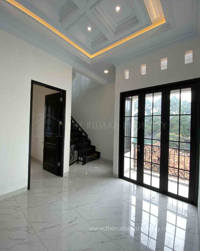 Rumah-Dalam-Mini-Cluster-Cipedak-Jagakarsa-Hanya-6-Unit-Didalamnya-4