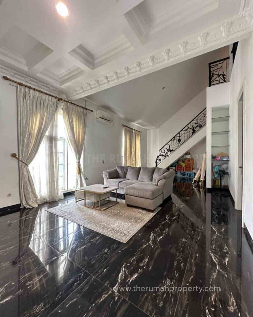 Rumah-Dijual-Fully-Furnished-Dalam-Komplek-Kebayoran-Lama-Jakarta-Selatan-13