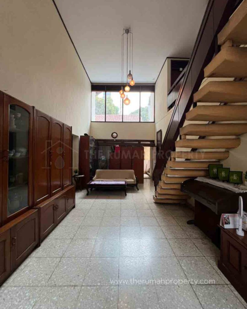 Rumah-Dijual-Hitung-Tanah-Setiabudi-Jakarta-Selatan-Lokasi-Premium-dan-Strategis-Tanah-402-Meter-4