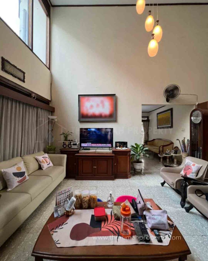 Rumah-Dijual-Hitung-Tanah-Setiabudi-Jakarta-Selatan-Lokasi-Premium-dan-Strategis-Tanah-402-Meter-6