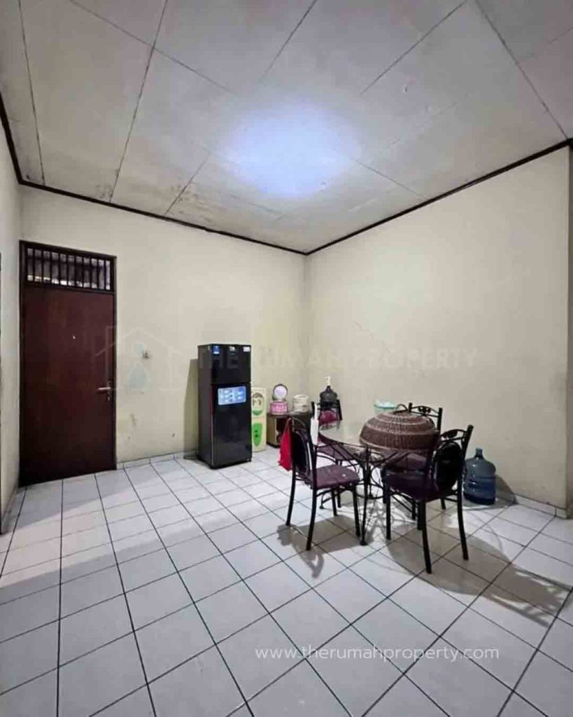 Rumah-Dijual-Hitung-Tanah-Veteran-Jaksel-Luas-Tanah-1000-Meter-9